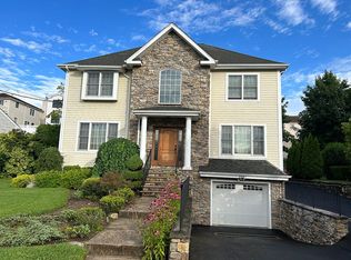 103 White Rd, Scarsdale, NY 10583