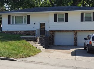 1204 E Cherry St, Red Oak, IA 51566