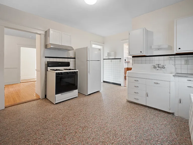 64 West St #2 — Photo 1