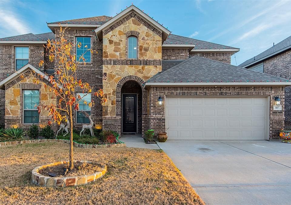 1st image of 807 Rockcress Dr