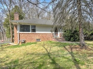 223 Kent Place Blvd, Summit, NJ 07901