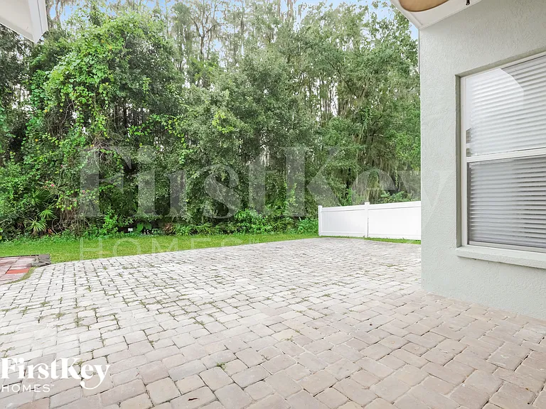 30916 Burleigh Dr — Photo 15