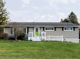 3720 Carl St NW, Uniontown, OH