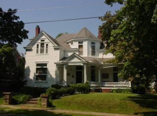 305 N Oak St, Springfield, TN 37172