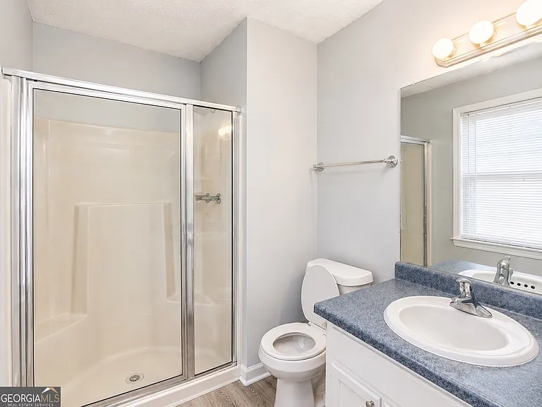 339 Desiree Dr — Photo 5