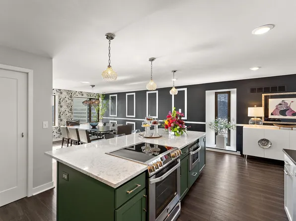 15 S 1st St #A1502, Minneapolis, MN 55401