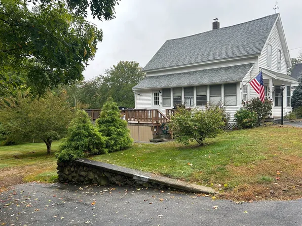 363 Main Street, Fremont, NH 03044