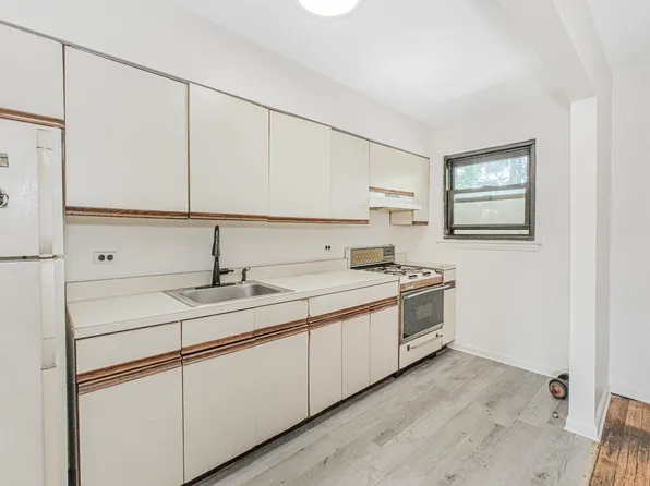 147-23 71st Avenue image 6 of 14