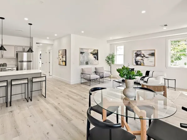 8 Oakhurst St #5, Dorchester Center, MA 02124