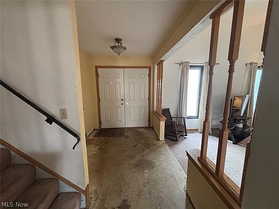2nd image of 1821 Revere Pl