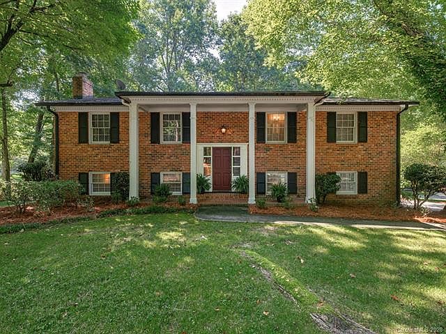 1st image of 5717 Lancelot Dr #19