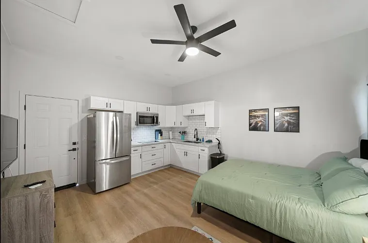 152 Kapaka St #C — Photo 10