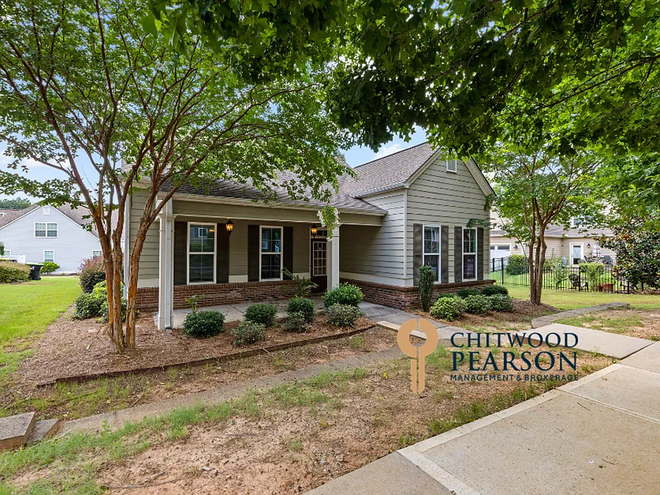 175 Colonial Ct