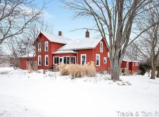 3201 12 Mile Rd NE, Rockford, MI 49341