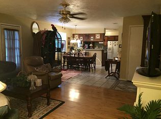 605 Phyllis Ct, Conroe, TX 77303