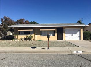 880 S Majela Ln, Hemet, CA 92543