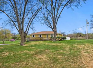 1009 Mount Calvary Rd, Lansing, KS 66043