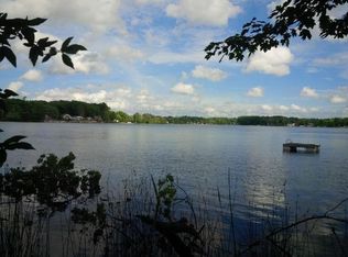 1852 Lakeview Dr, Gladwin, MI 48624