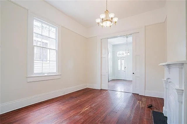 2325 Laurel St — Photo 5