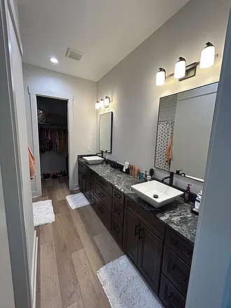 1511 Grainger Ave — Photo 5