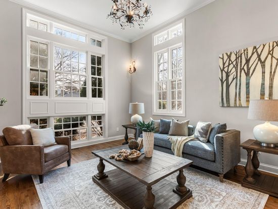 7 Cooper Ave, Edina, MN 55436