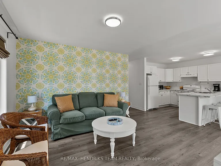 314 Lincoln Rd W — Photo 5