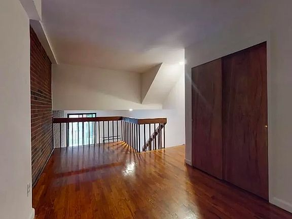 3rd image of 155 E 88th St APT 4H