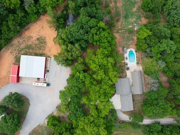 7761 High Meadow Rd, Noble, OK 73068