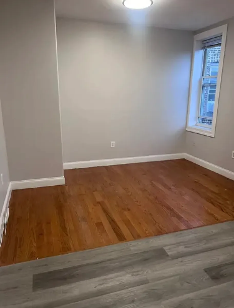 Building Photo - 401-03 53rd St #25
