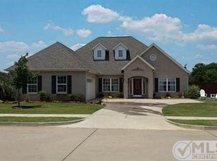 614 Ranger Creek Rd, Sanger, TX 76266