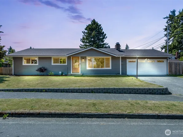 320 E Maple Street, Arlington, WA 98223