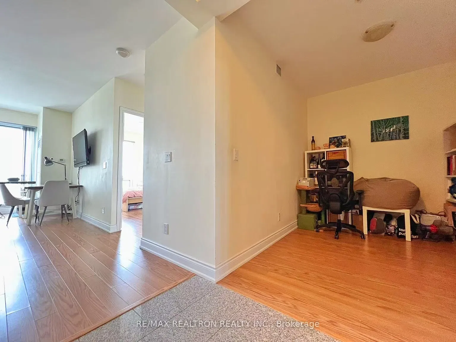2 bed, $2,400 — Photo 3