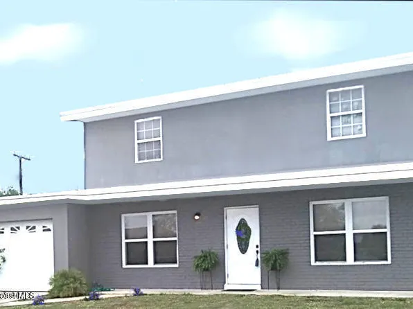 745 James Cir NE, Palm Bay, FL 32905