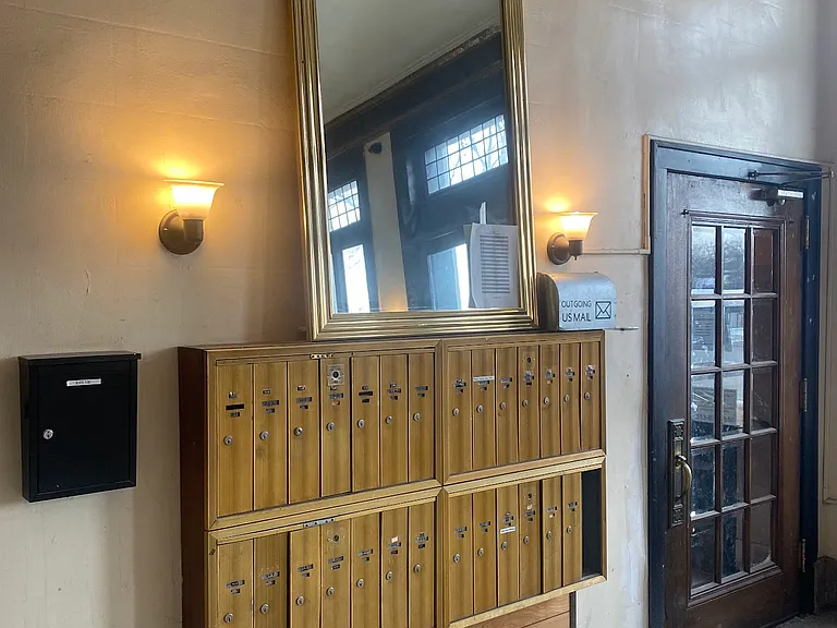 9 Woodland Apartments — Photo 9