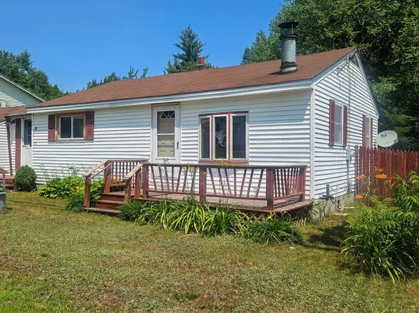 255 Bates Street, Millinocket, ME 04462