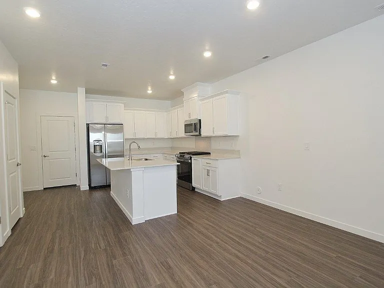 4155 W Perspective St — Photo 5