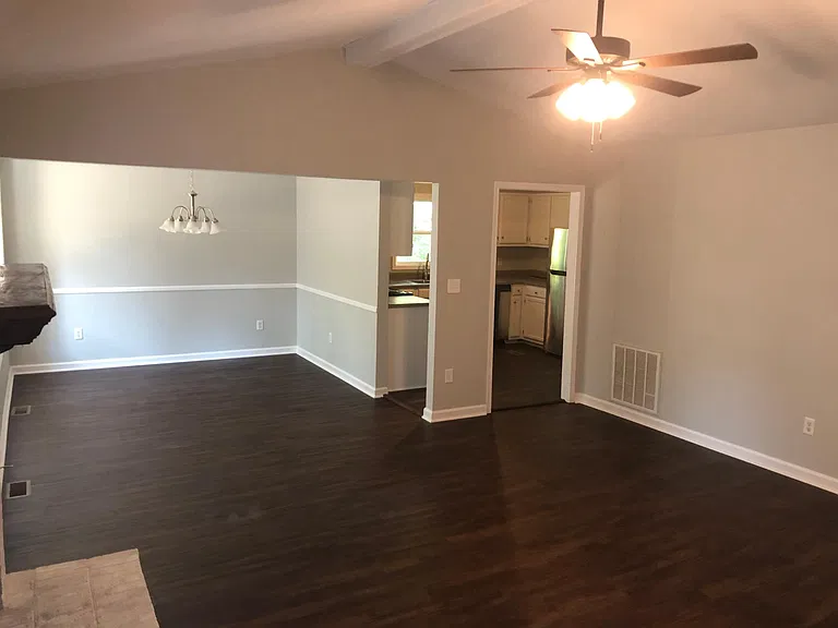 212 Ansley Dr — Photo 6