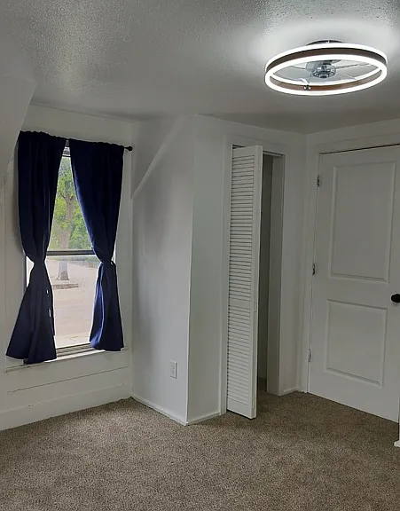 306 N Tackitt St — Photo 6