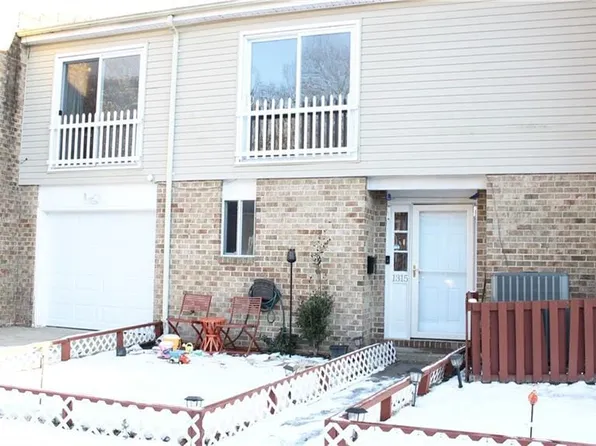 1315 Glyndon Dr, Virginia Beach, VA 23464