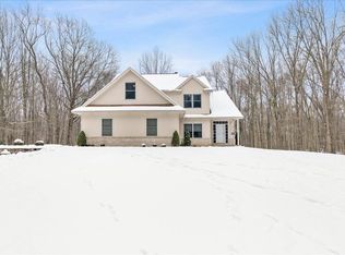 21851 Prince Rd, Belleville, MI 48111