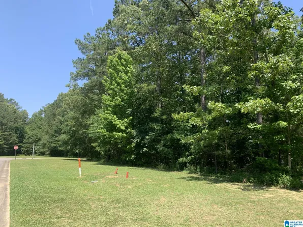 200 English Ln #2, Rainbow City, AL 35906