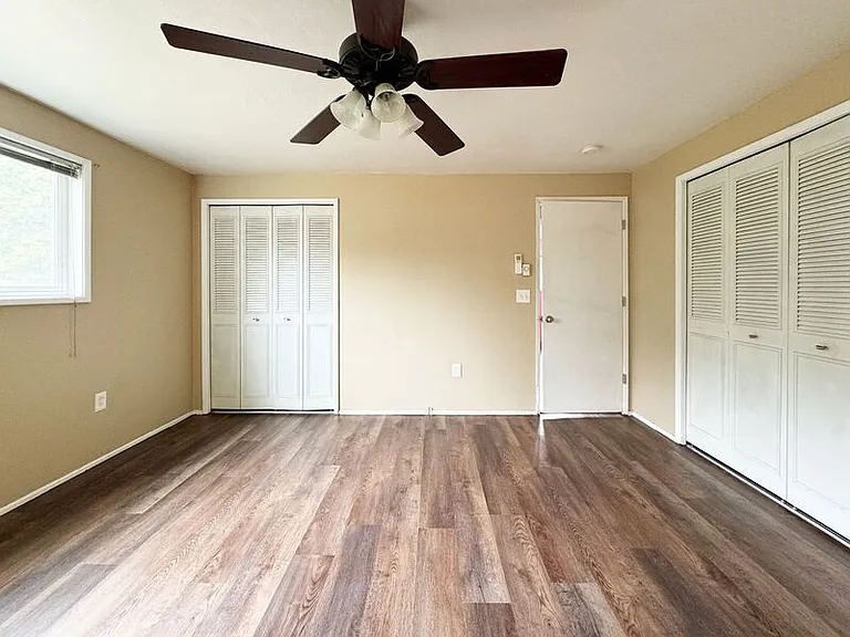 2083 Amirante St — Photo 22