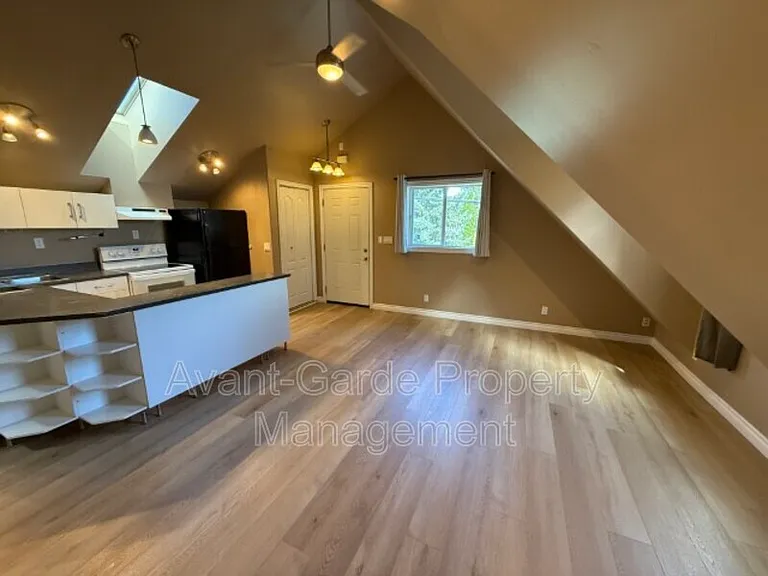 9116 94th Ave NW #GARAGE — Photo 4
