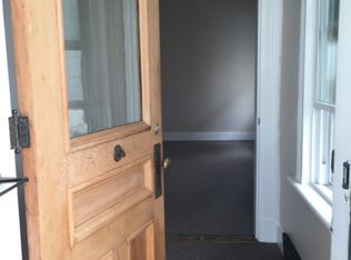 67 Vine St, Ansonia, CT 06401