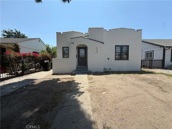 712 E 82nd St, Los Angeles, CA 90001