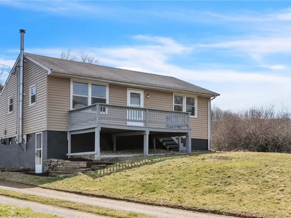 157 Studebaker Rd, Slippery Rock, PA 16057