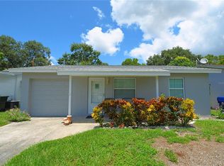 1260 8th Ave NE, Largo, FL 33770