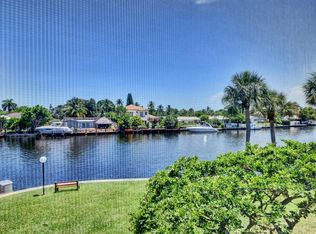 18 Royal Palm Way Unit 202, Boca Raton, FL 33432