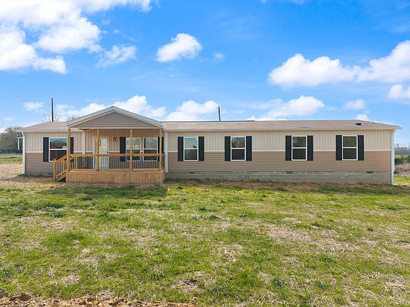 2nd image of 906 Denney Rd