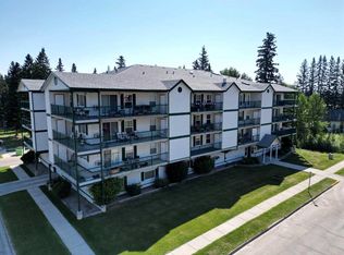 777 W 48th St #302, Edson, AB T7E 1Z6